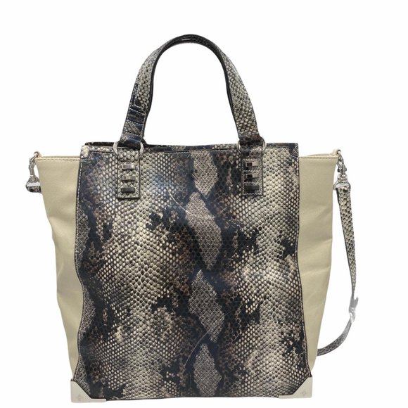 Simply Vera Vera Wang Handbags - Simply Vera Vera Wang